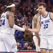 蓝鲸体育官方入口-NBA彩经：湖人小胜爵士 快船击退勇士 开拓者大胜国王掌握主动